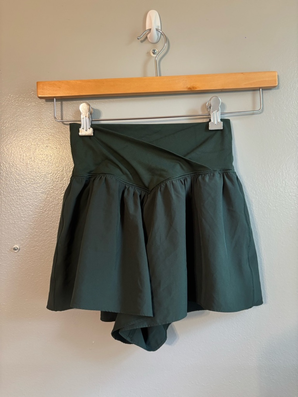 Aerie Crossover Olive Green Shorts XS